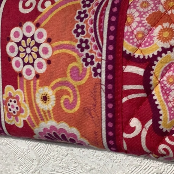 Vera Bradley  - red floral patterned shoulder bag / wallet - shopping buddy - Picture 5 of 5